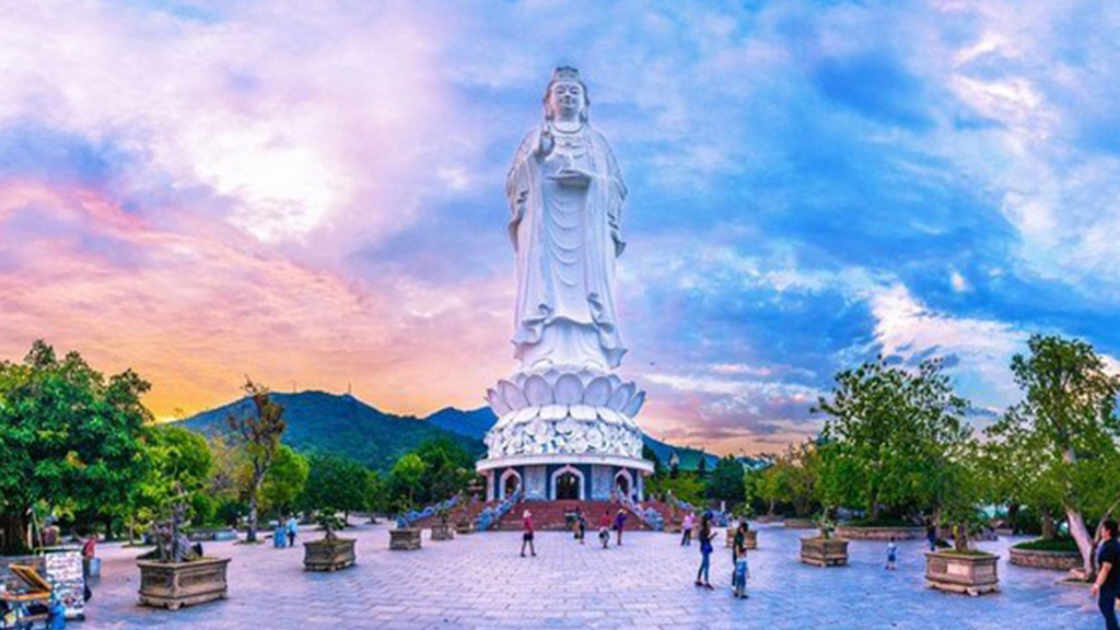 tour-da-nang-3n2d-son-tra-ngu-hanh-son-hoi-an-ba-na-hills-cu-lao-cham